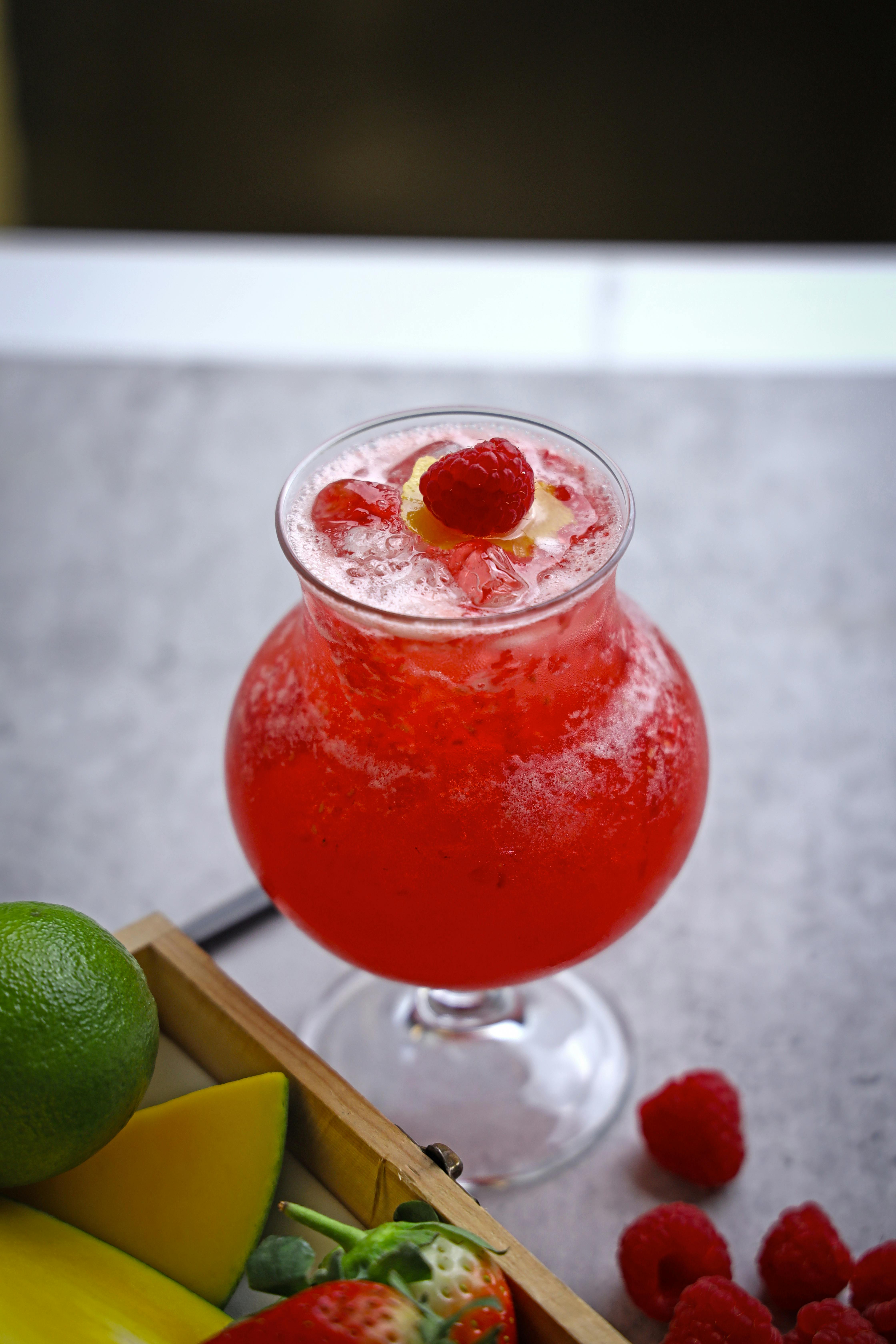 Mango Dragon Fruit Lemonade: Tropical Color, Bold Flavor, Pure Refreshment