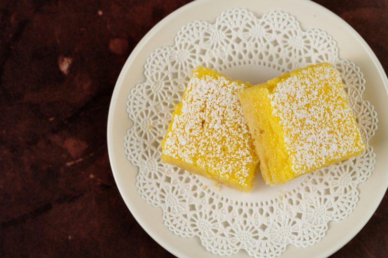 Tangy, Buttery Lemon Bars That Practically Melt in Your Mouth